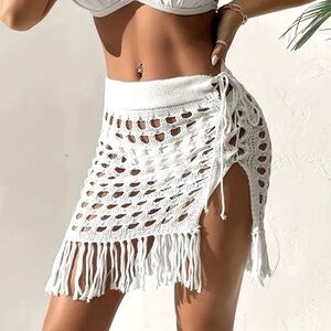 ⭐️ Beautiful White Crochet Fringe Cover Up Skirt